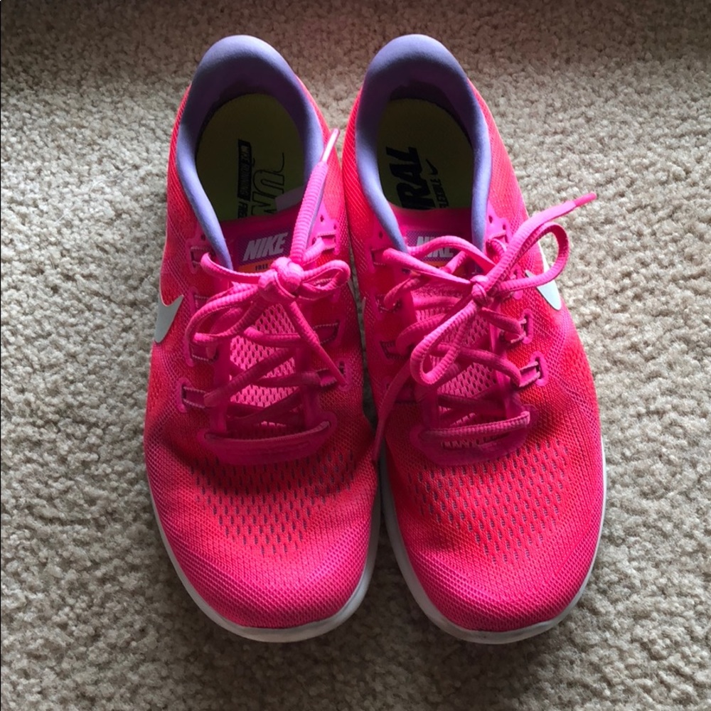 Nike size 9 free neon pink